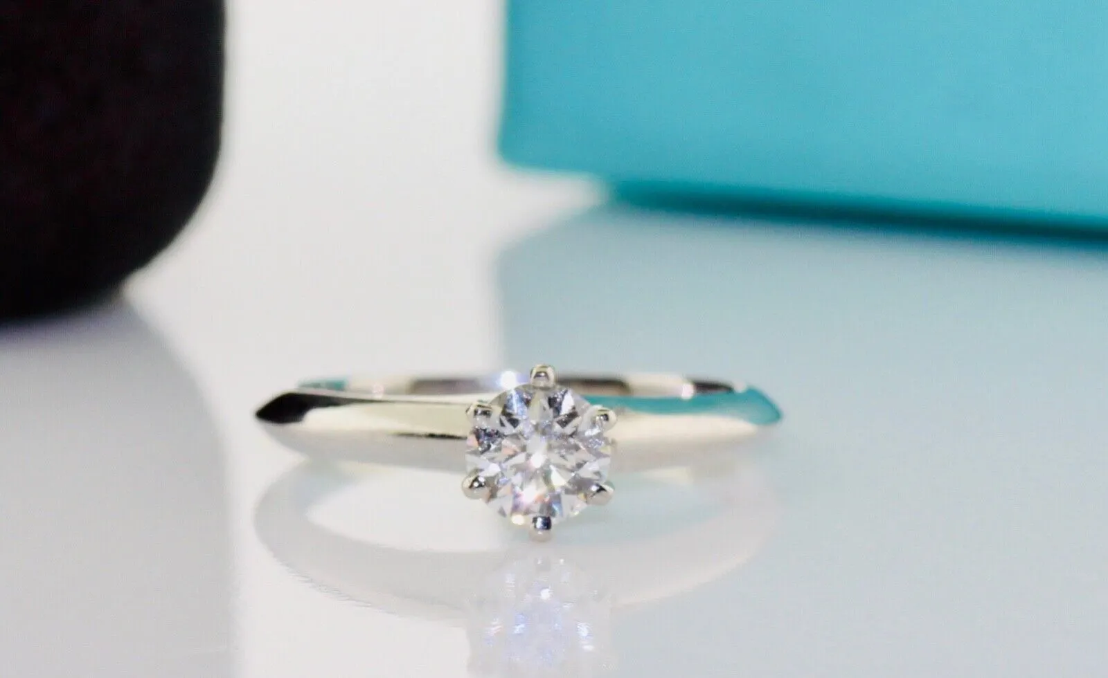 Platinum diamond ring